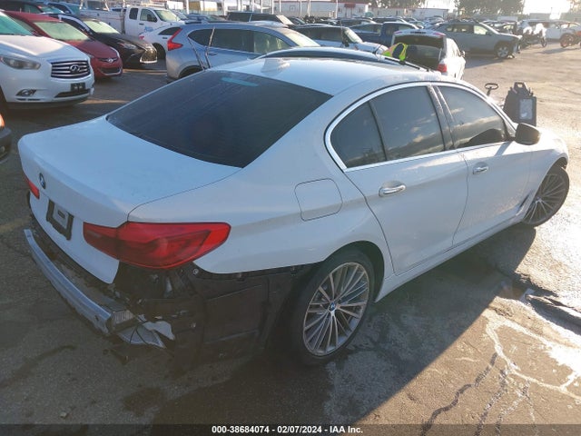 BMW 530I 2018 WBAJA5C57JWA37714 Image 4