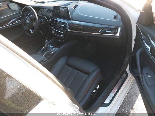 BMW 530I 2018 WBAJA5C57JWA37714 Image 5