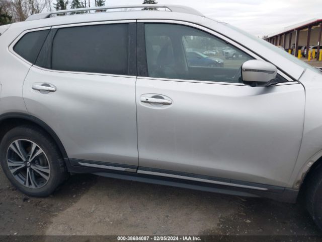 5N1AT2MV4JC799080 Nissan Rogue Sl