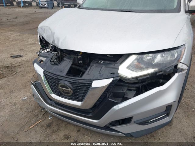 5N1AT2MV4JC799080 Nissan Rogue Sl