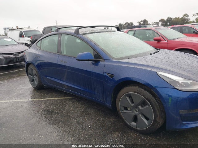 Tesla Model 3 Standard Range Plus Rear-wheel Drive 2021 5YJ3E1EA3MF093917 Image 12