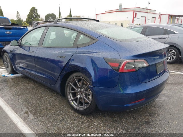 Tesla Model 3 Standard Range Plus Rear-wheel Drive 2021 5YJ3E1EA3MF093917 Image 3