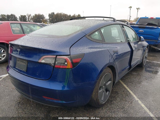 Tesla Model 3 Standard Range Plus Rear-wheel Drive 2021 5YJ3E1EA3MF093917 Image 4