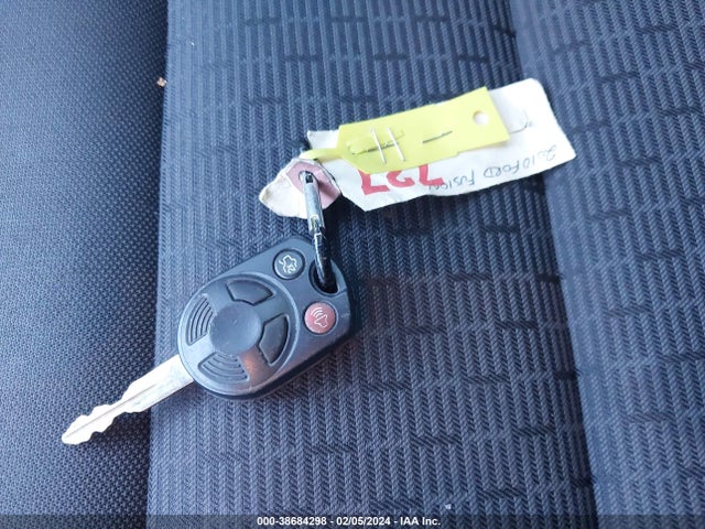 2010 FORD FUSION SE VIN: 3FAHP0HA2AR198650