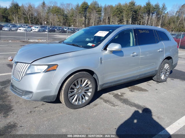 2010 LINCOLN MKT VIN: 2LMHJ5AR8ABJ50237