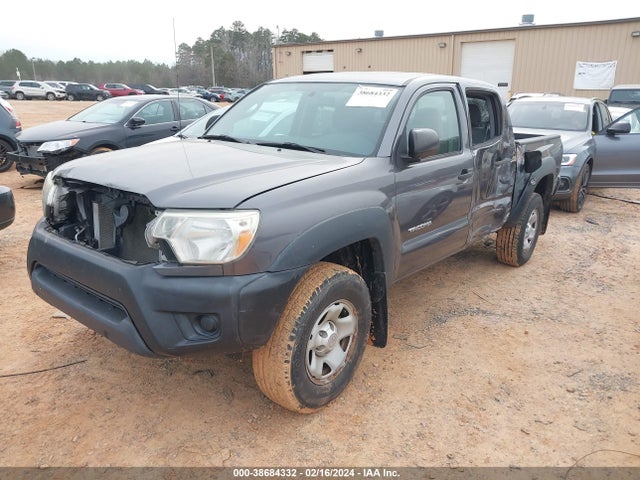 Toyota Tacoma Prerunner 2015 5TFJX4GN6FX038437 Image 2