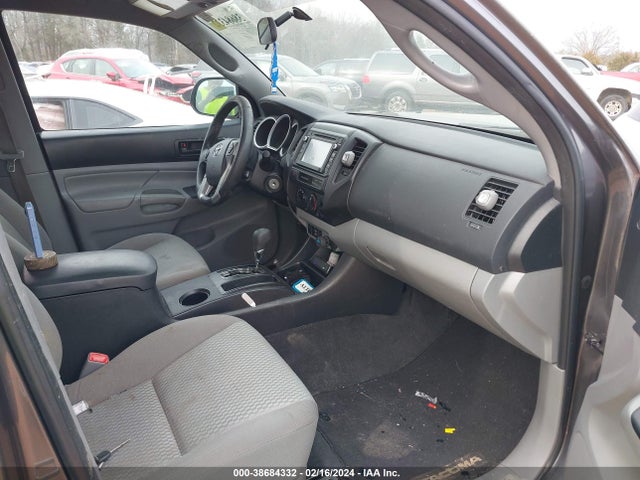 Toyota Tacoma Prerunner 2015 5TFJX4GN6FX038437 Image 5