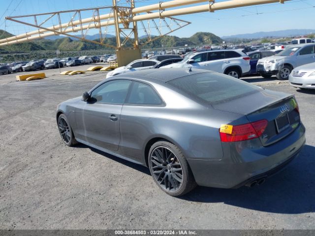 WAUM2AFR2GA015656 Audi A5 2.0t Premium