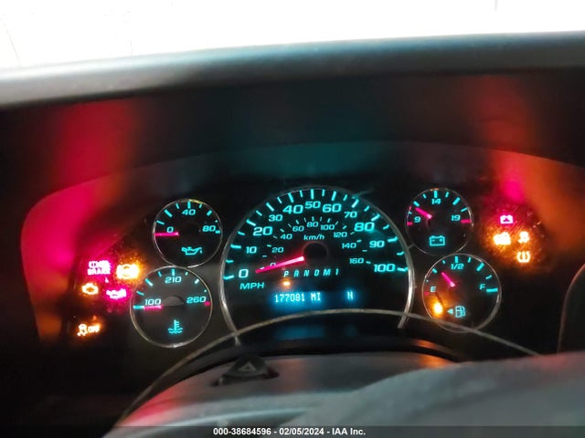 1GAWGFFG0J1273490 Chevrolet Express 2500 Lt