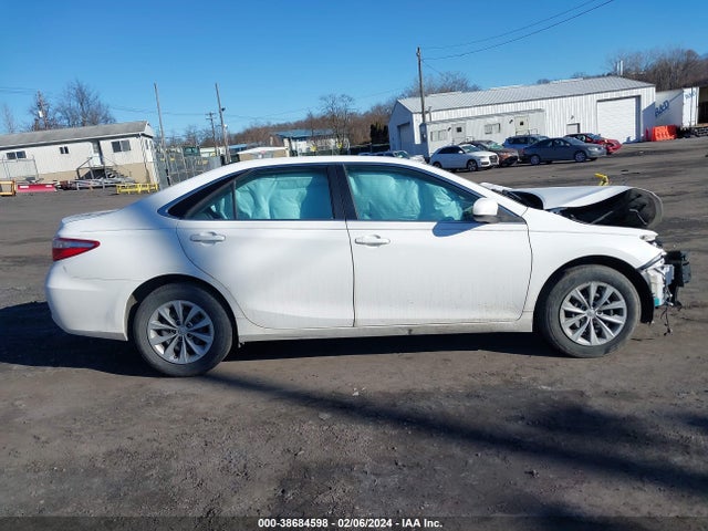 Toyota CAMRY LE 2016 4T1BF1FKXGU199370 Image 13