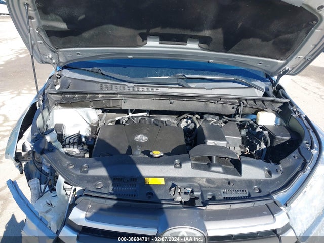 Toyota Highlander Le 2017 5TDBZRFH4HS358484 Image 10