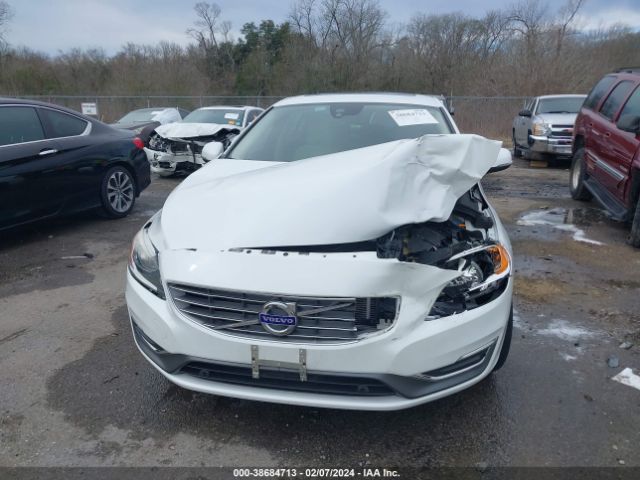 LYV402HK1JB180063 Volvo S60 Inscription T5