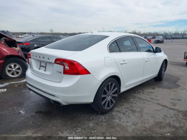 LYV402HK1JB180063 Volvo S60 Inscription T5
