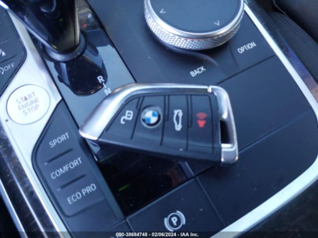 3MW5R7J04L8B20958 BMW 330XI