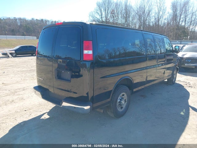 2017 CHEVROLET EXPRESS 3500 LT VIN: 1GAZGPFG8H1226561