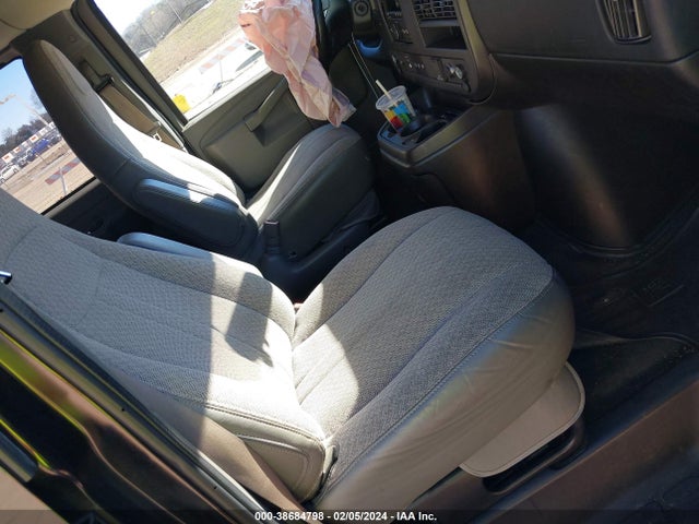 2017 CHEVROLET EXPRESS 3500 LT VIN: 1GAZGPFG8H1226561
