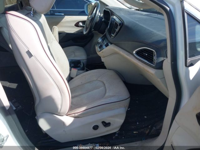 2017 CHRYSLER PACIFICA 2C4RC1GG4HR763227 Photo 4