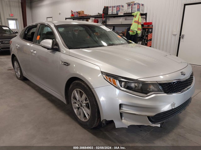 KIA Optima Lx 2018 5XXGT4L32JG186403 Image 1