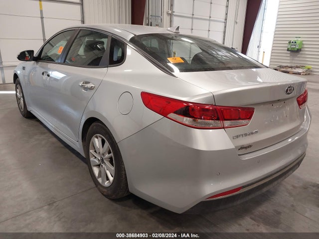 KIA Optima Lx 2018 5XXGT4L32JG186403 Image 3
