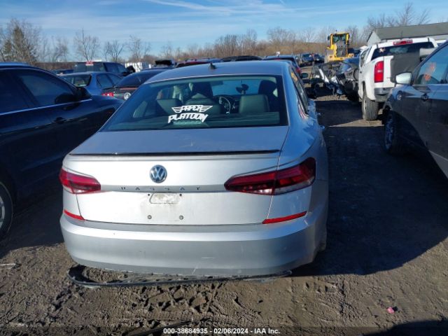 1VWMA7A33LC027239 Volkswagen Passat 2.0t R-line