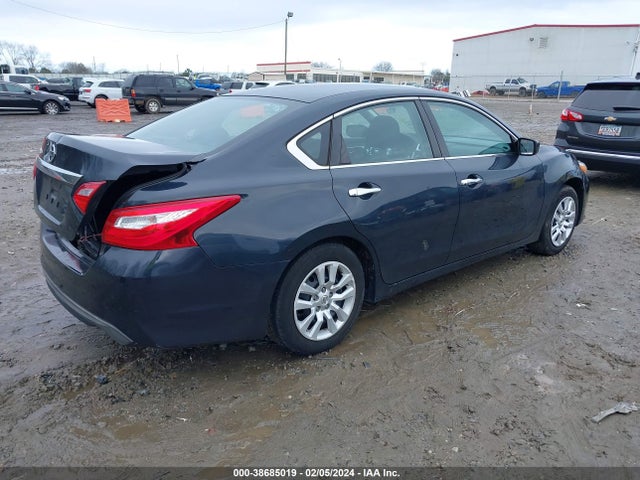 Nissan Altima 2.5 S 2017 1N4AL3AP4HN350356 Image 4