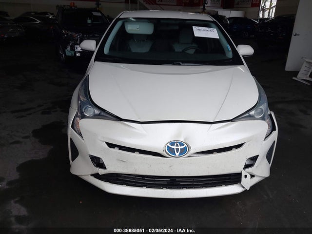 38685051 :رقم المزاد ، JTDKARFU3G3501803 vin ، 2016 Toyota Prius Two Eco مزاد بيع