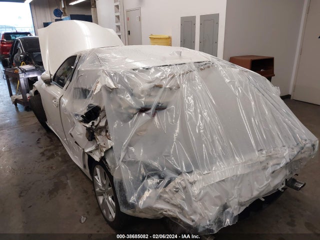 2016 LEXUS IS 200T VIN: JTHBA1D28G5011508