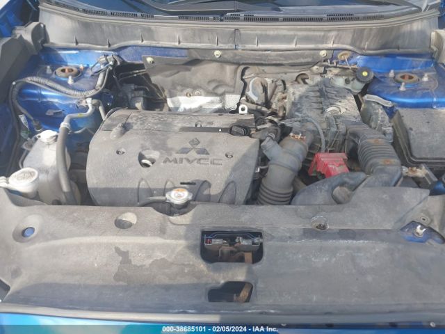 JA4AR3AU1JU012966 Mitsubishi Outlander Sport 2.0 Es