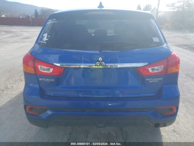 JA4AR3AU1JU012966 Mitsubishi Outlander Sport 2.0 Es
