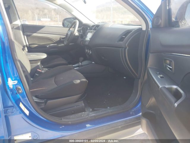 JA4AR3AU1JU012966 Mitsubishi Outlander Sport 2.0 Es