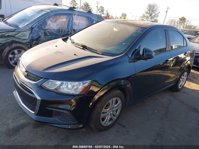 Chevrolet Sonic Ls Auto 2018 1G1JB5SH5J4118109 Image 2