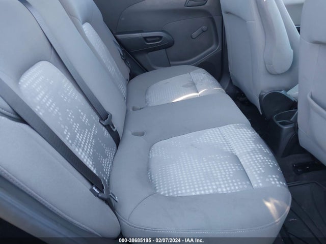 Chevrolet Sonic Ls Auto 2018 1G1JB5SH5J4118109 Image 8