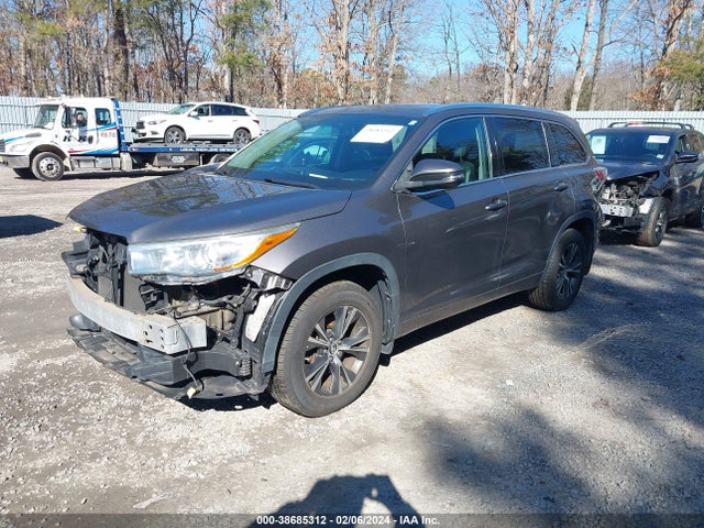 Toyota Highlander Xle V6 2016 5TDJKRFH3GS239534 Image 2