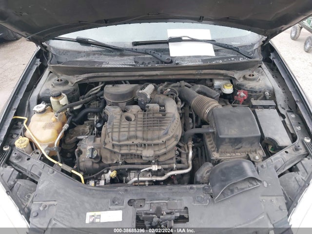 Chrysler 200 LX 2014 1C3CCBAG9EN101886 Image 10