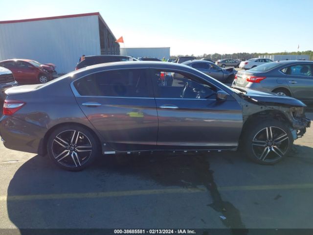 1HGCR2F53HA023703 Honda Accord Sport