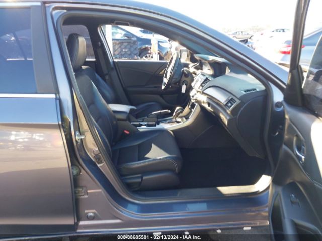 1HGCR2F53HA023703 Honda Accord Sport