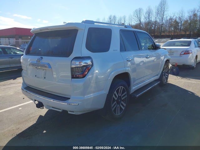 Toyota 4runner Limited 2022 JTEDU5JR7N5271952 Image 4