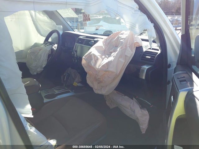 Toyota 4runner Limited 2022 JTEDU5JR7N5271952 Image 5