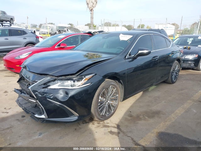 Lexus ES 300H 2023 58ADA1C12PU031895 Image 2