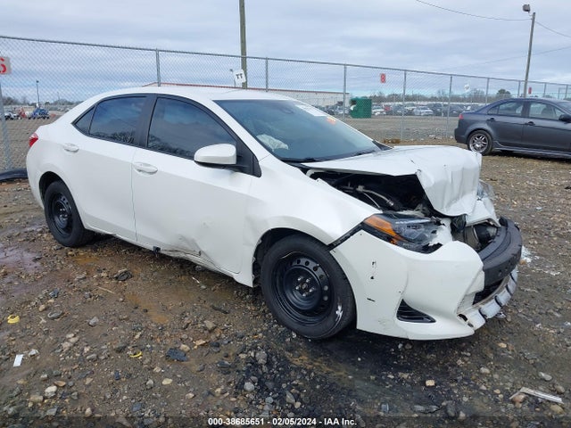 2018 5YFBURHE3JP756981 main image