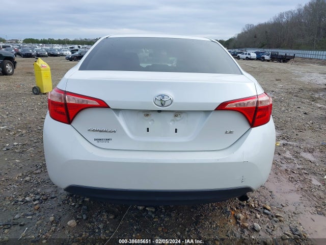 Toyota COROLLA LE 2018 5YFBURHE3JP756981 Image 16