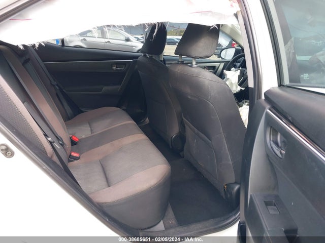 Toyota COROLLA LE 2018 5YFBURHE3JP756981 Image 8