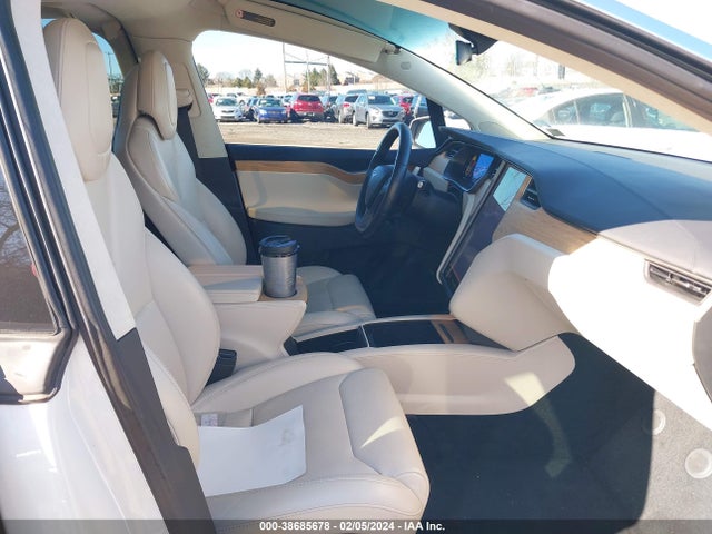5YJXCBE25JF104174 Tesla Model X 100d/75d/p100d