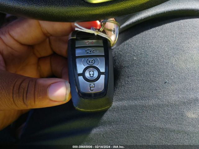 3FA6P0RU4KR265895 Ford Fusion Hybrid Titanium