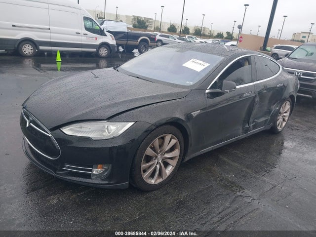5YJSA1H13EFP40174 Tesla Model S P85