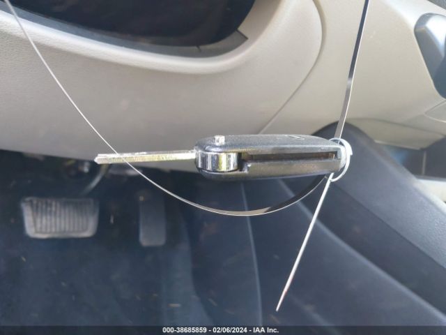 3KPF24AD2LE143198 KIA Forte Lxs