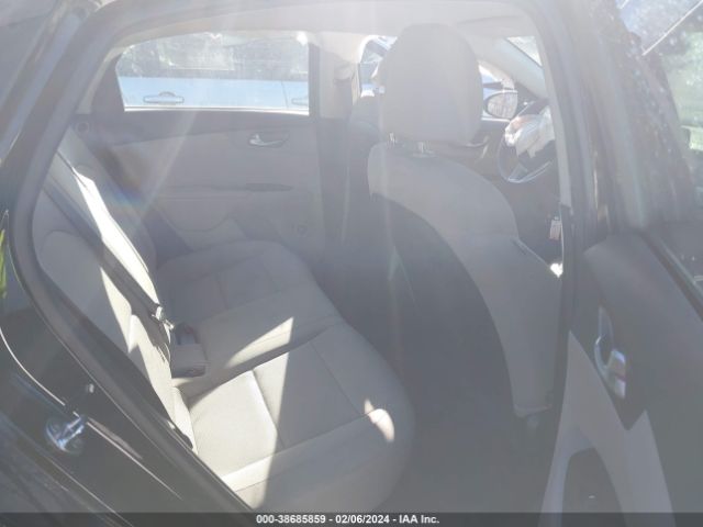 3KPF24AD2LE143198 KIA Forte Lxs