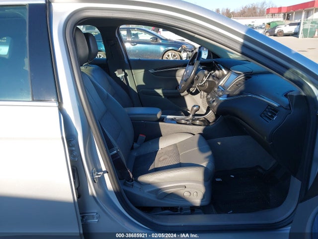 Chevrolet IMPALA 1LT 2017 2G1105SAXH9184770 Image 5