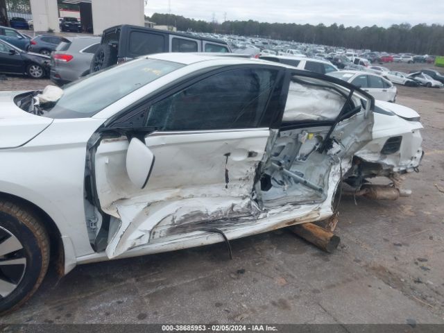 1N4BL4EV8KC108093 Nissan Altima 2.5 Sl