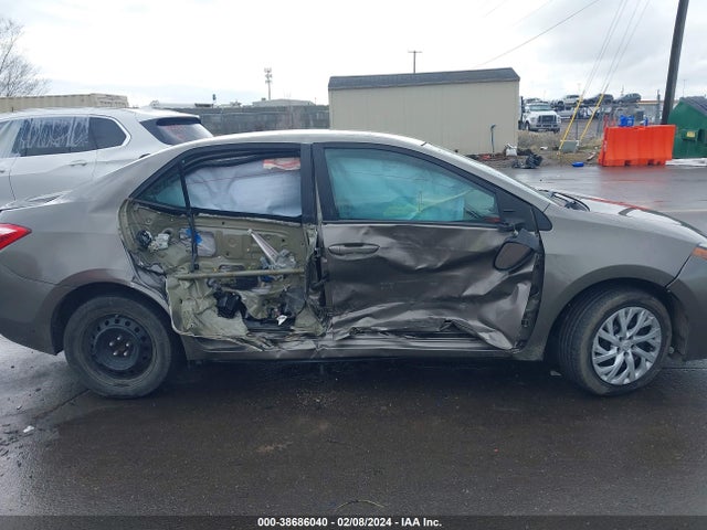 Toyota COROLLA LE 2019 5YFBURHEXKP886905 Image 13